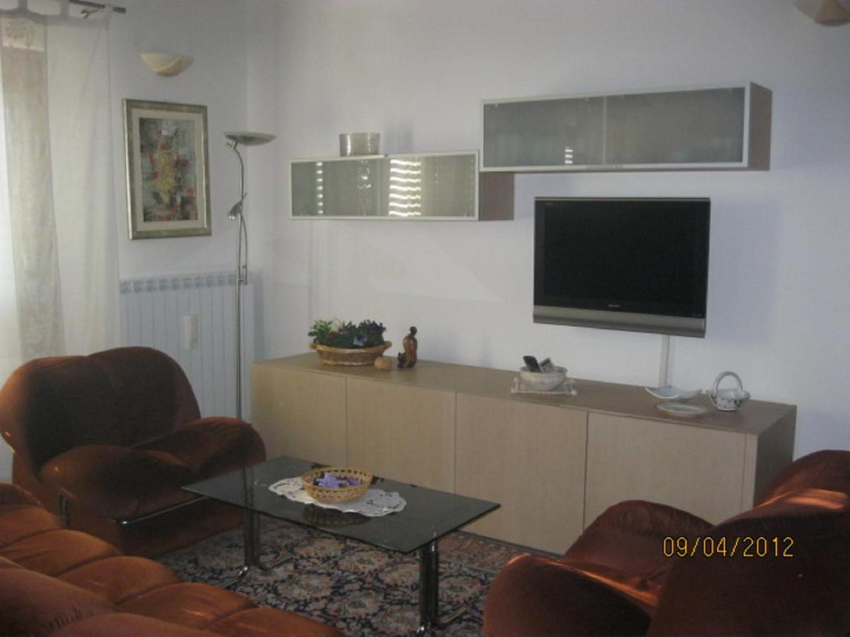 Appartamento Camera Da Stefy Bastia Umbra Quarto foto